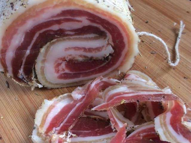 Pancetta ou Poitrine roulée sèche  - alimentation grossesse