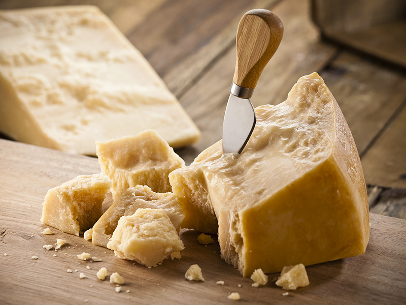 Formaggio sbiadito in porzioni o cubi di circa il 20% mg - Alimentazione in gravidanza