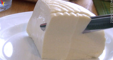 Tipo di formaggio fresco piccolo svizzero  - Alimentazione in gravidanza