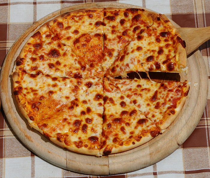 Pizza al formaggio  - Alimentazione in gravidanza