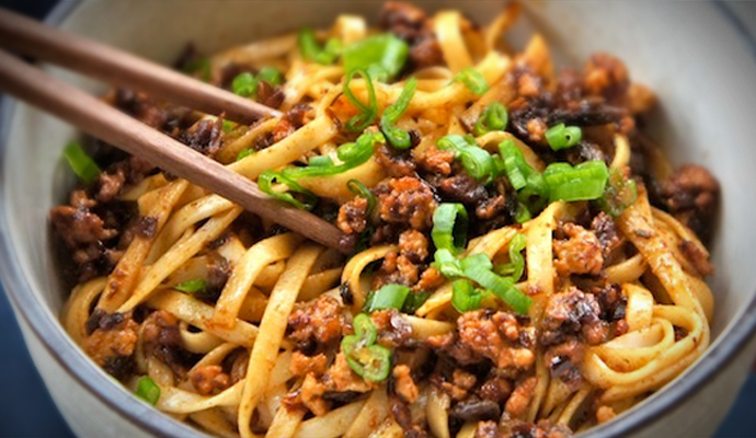 Para camarão de macarrão frito - Nutrição na gravidez